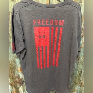 Under Armour Freedom T-Shirt Mens XL Loose Fit Red Flag Gray Graphic Tee